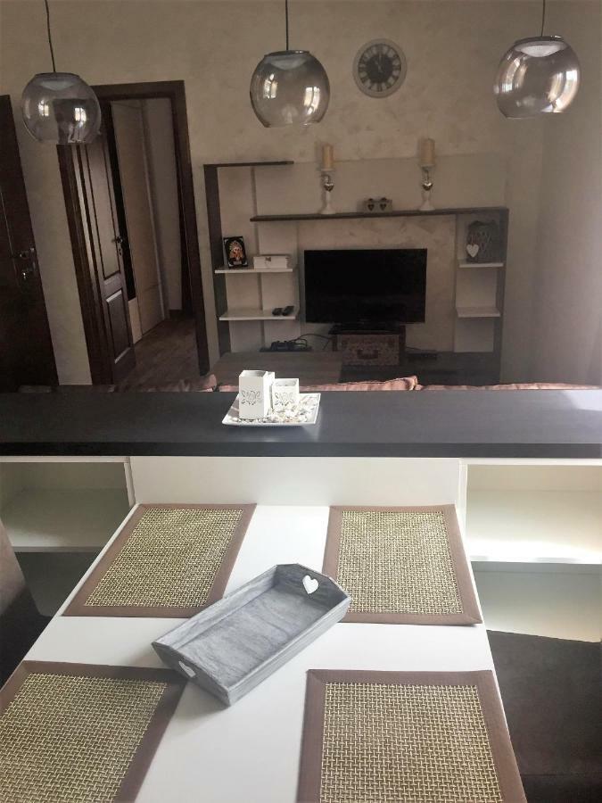Eko Apartmani Krackovic Golubovci Exteriör bild