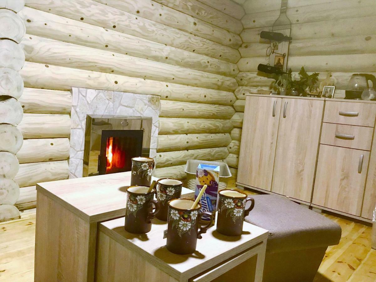 Eko Apartmani Krackovic Golubovci Exteriör bild